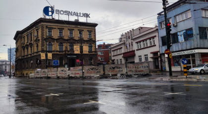 Nastavak radova na uređenju pješačkog platoa